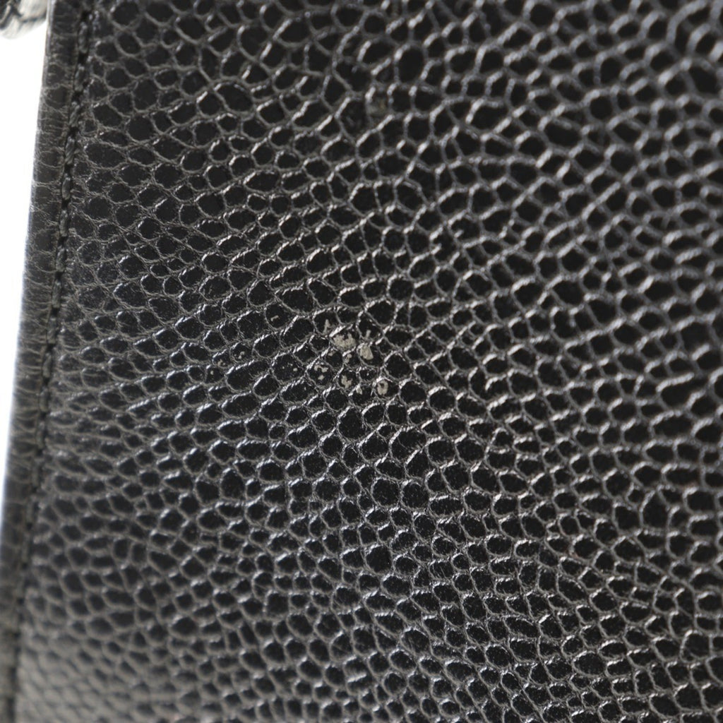 Chanel Black Caviar Leather Handbag (Pre-Owned)