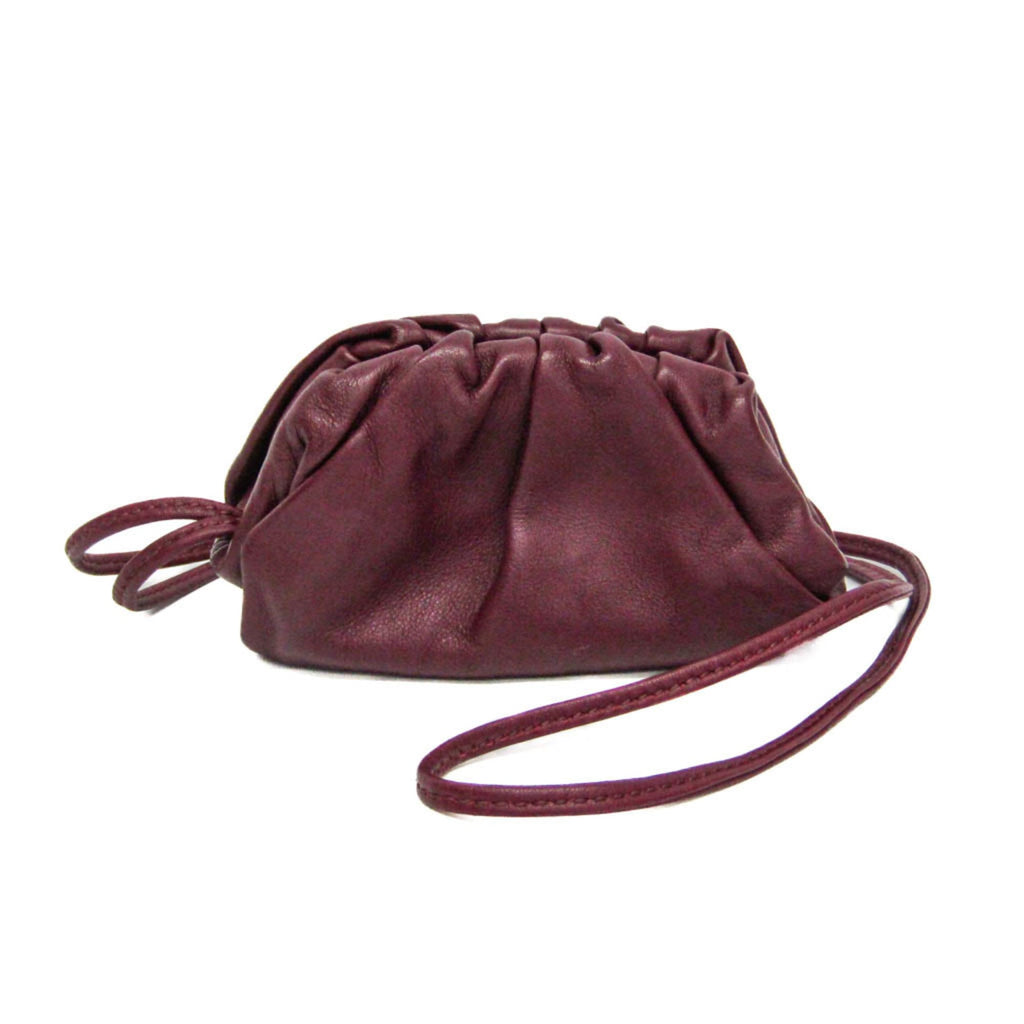 Bottega Veneta The Pouch Leather Burgundy Leather Clutche & Pouche Bag (Pre-Owned)