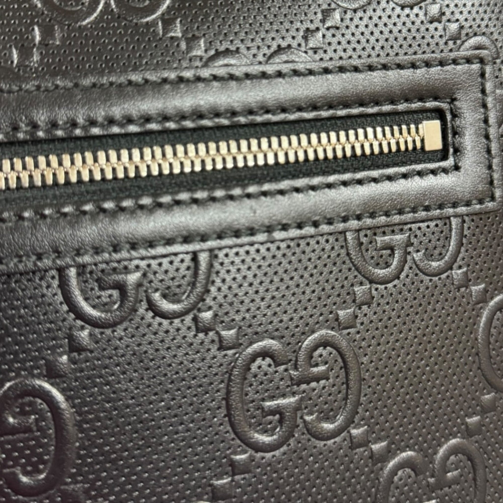 Gucci Black Leather Shoulder Bag (Pre-Owned)