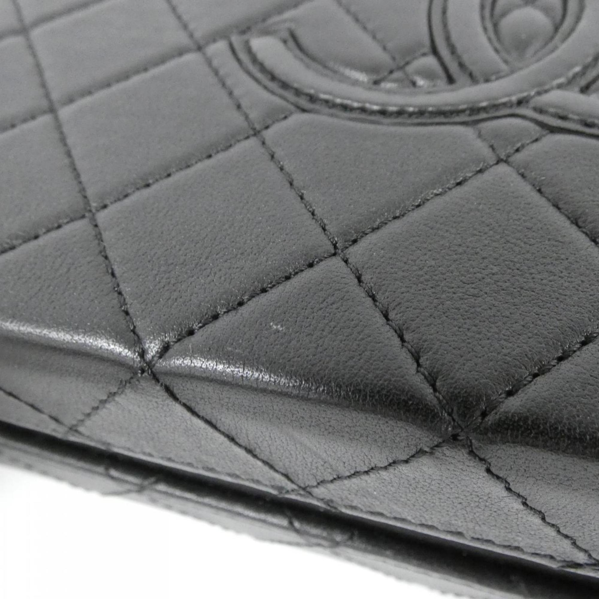 Chanel Black Leather Handbag (Pre-Owned)