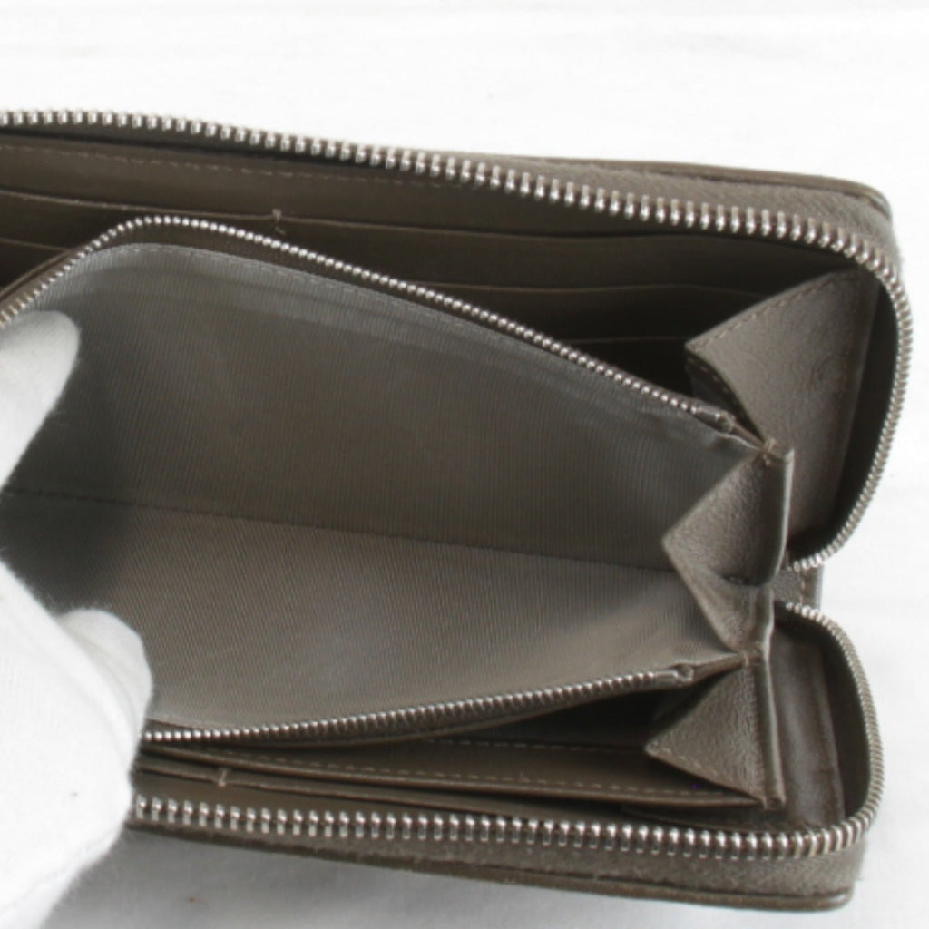 Gucci Brown Leather Long Wallet (Bi-Fold) (Pre-Owned)