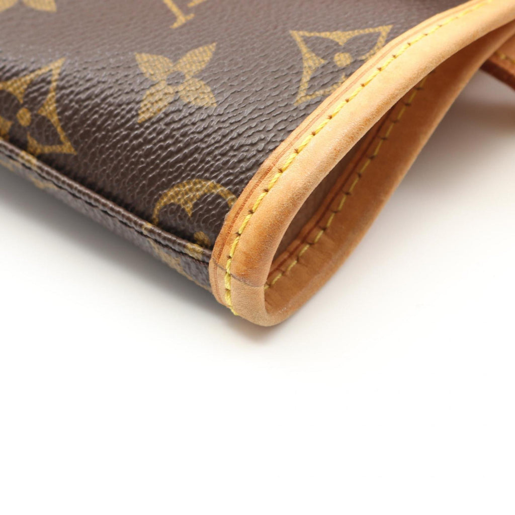 Louis Vuitton Brown Coated Canvas Leather Shoulder Bag (Pre-Owned)