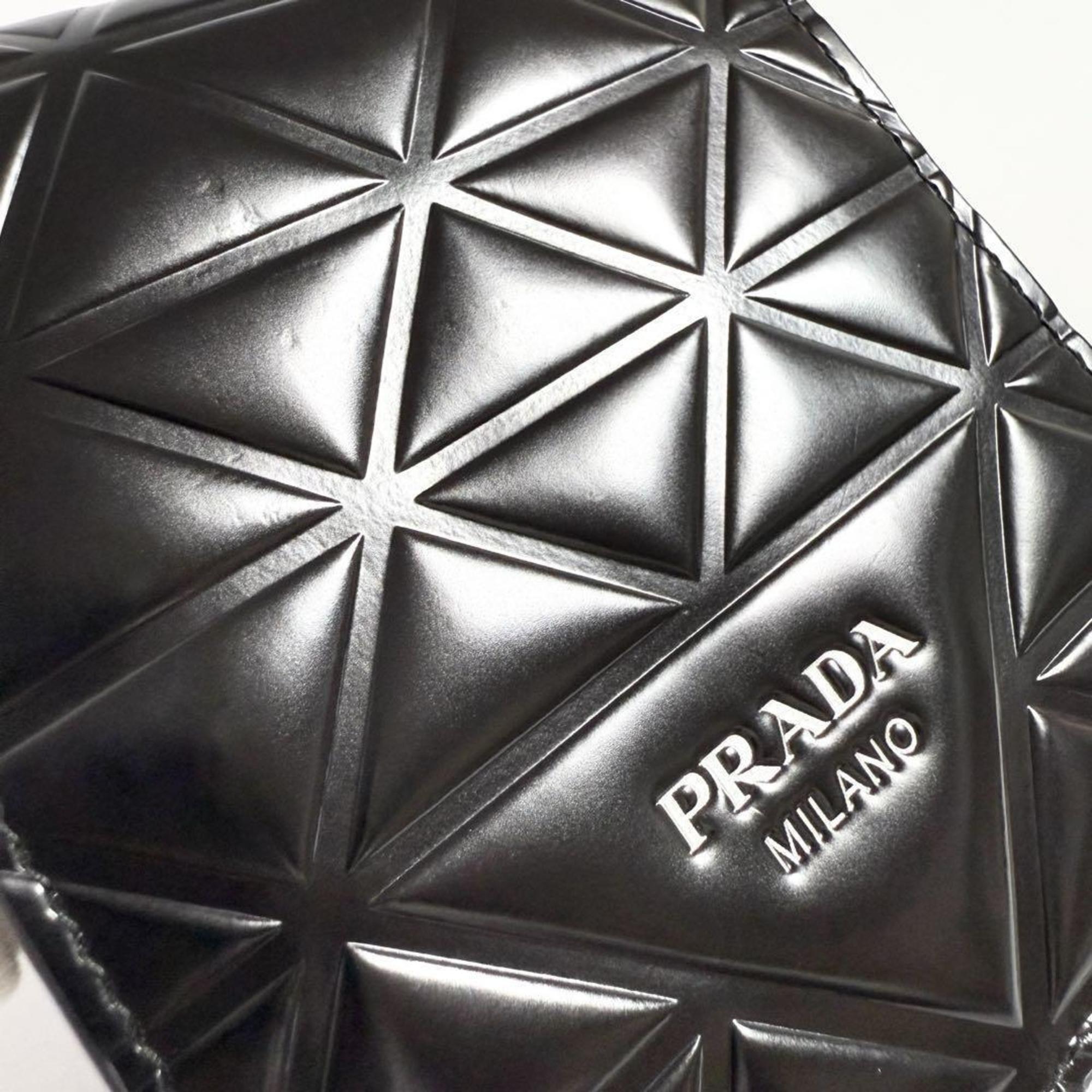 Prada Black Leather Wallet (Bi-Fold) (Pre-Owned)
