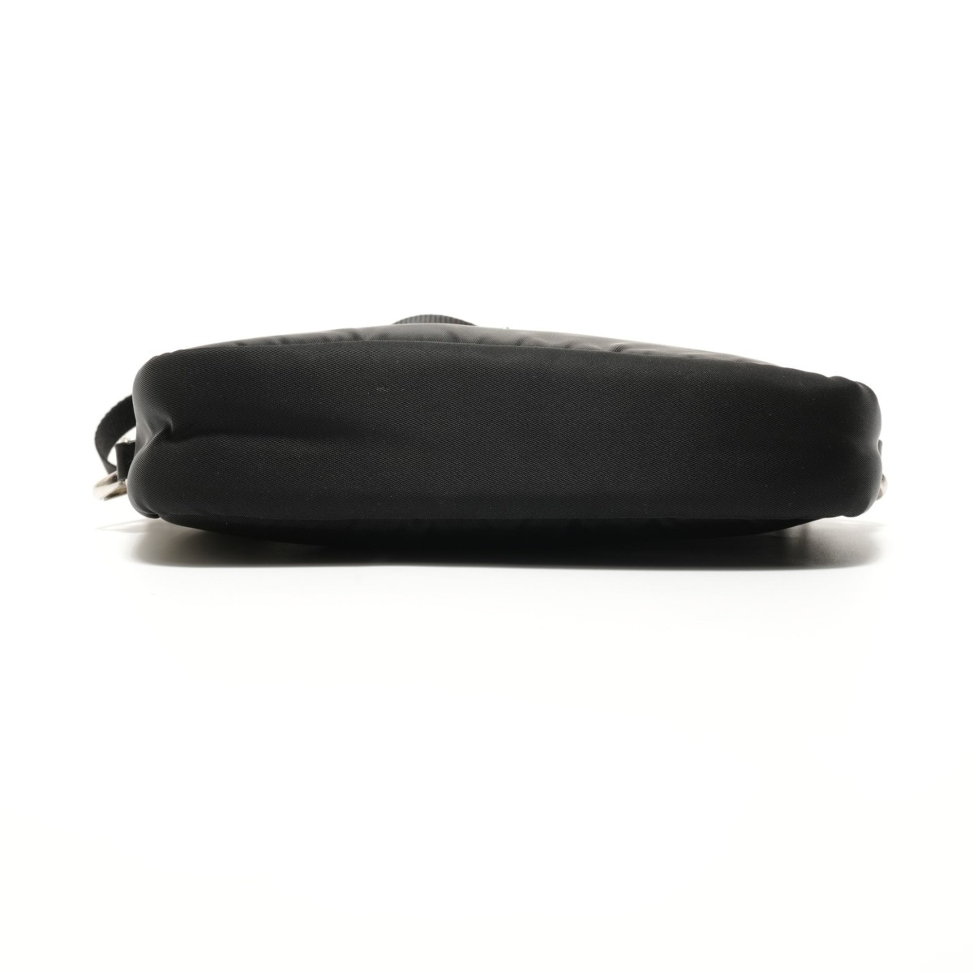 Prada Black Nylon Shoulder Bag (Pre-Owned)