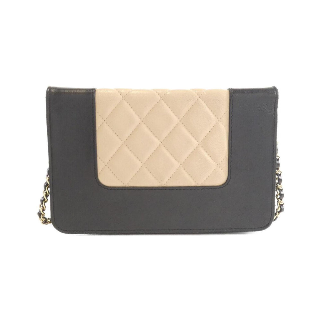 Chanel Beige Black Leather Chain/Shoulder Wallet (Pre-Owned)