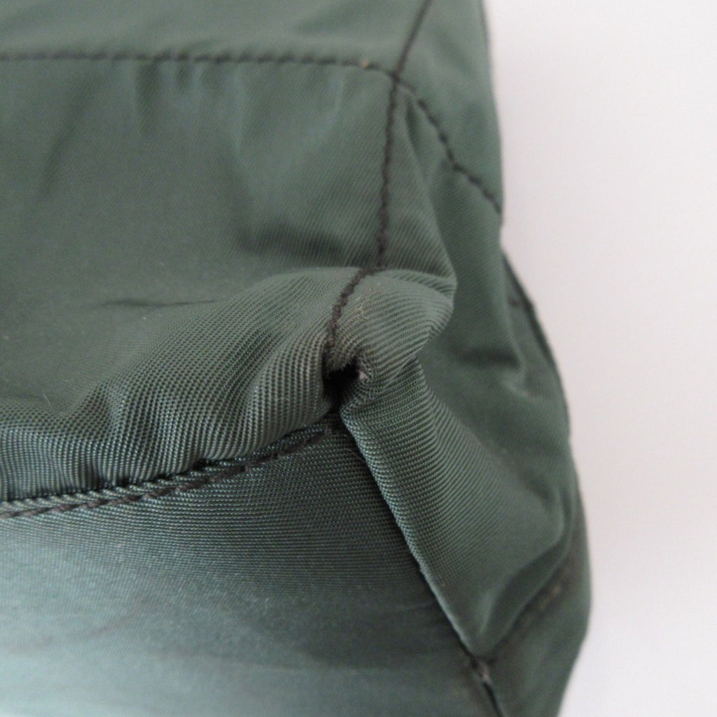 Prada Green Quilting Shoulder Bag (Pre-Owned)