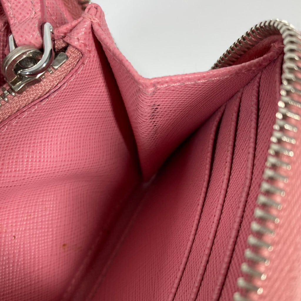 Prada Pink Other Long Wallet (Bi-Fold) (Pre-Owned)
