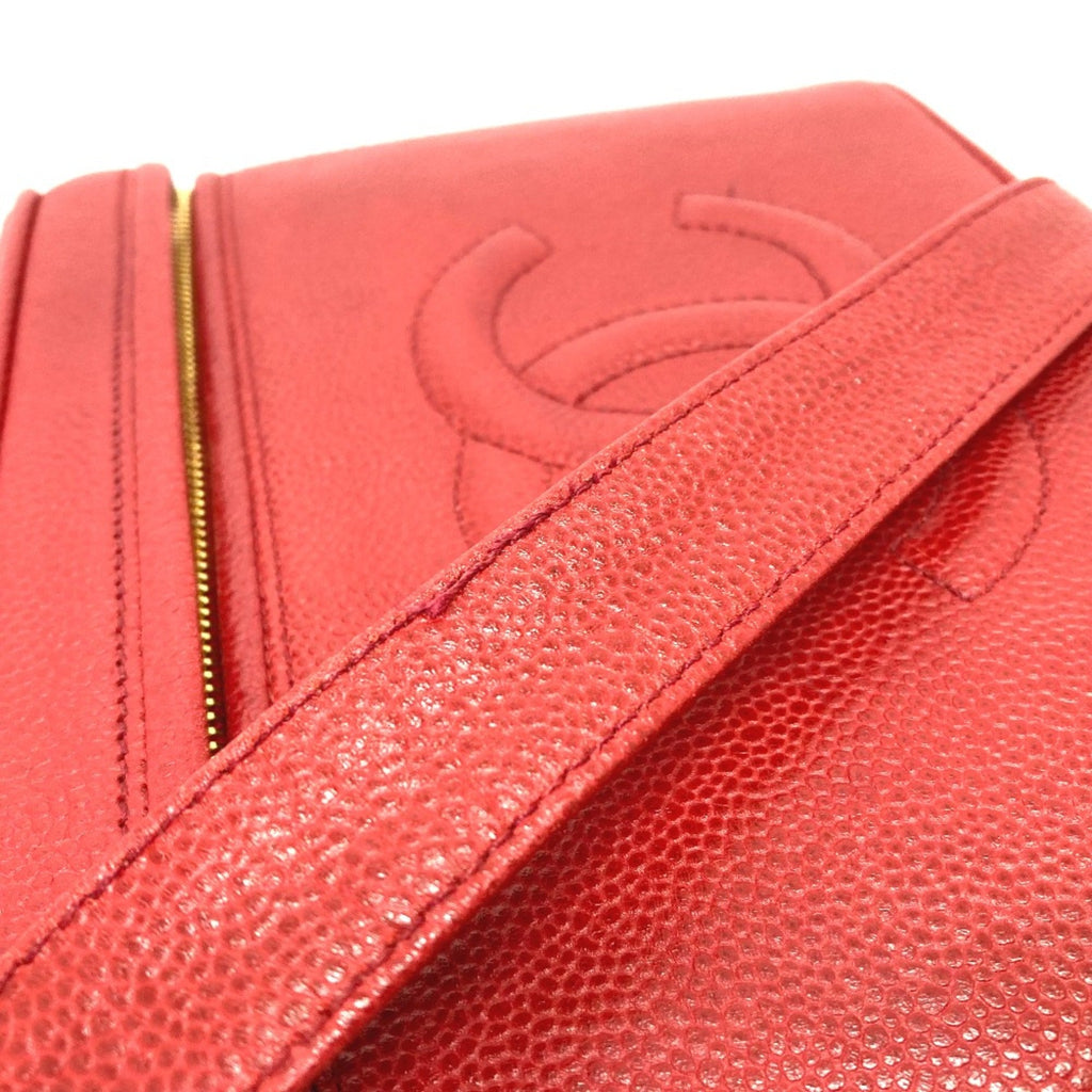 Chanel Red Leather Shoulder Bag (Pre-Owned)