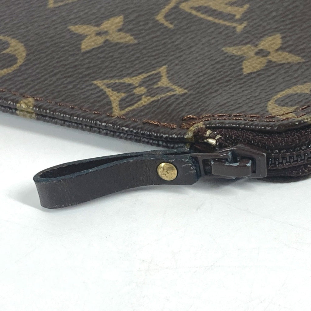 Louis Vuitton Monogram Brown Monogram Pochette Shoulder Bag (Pre-Owned)