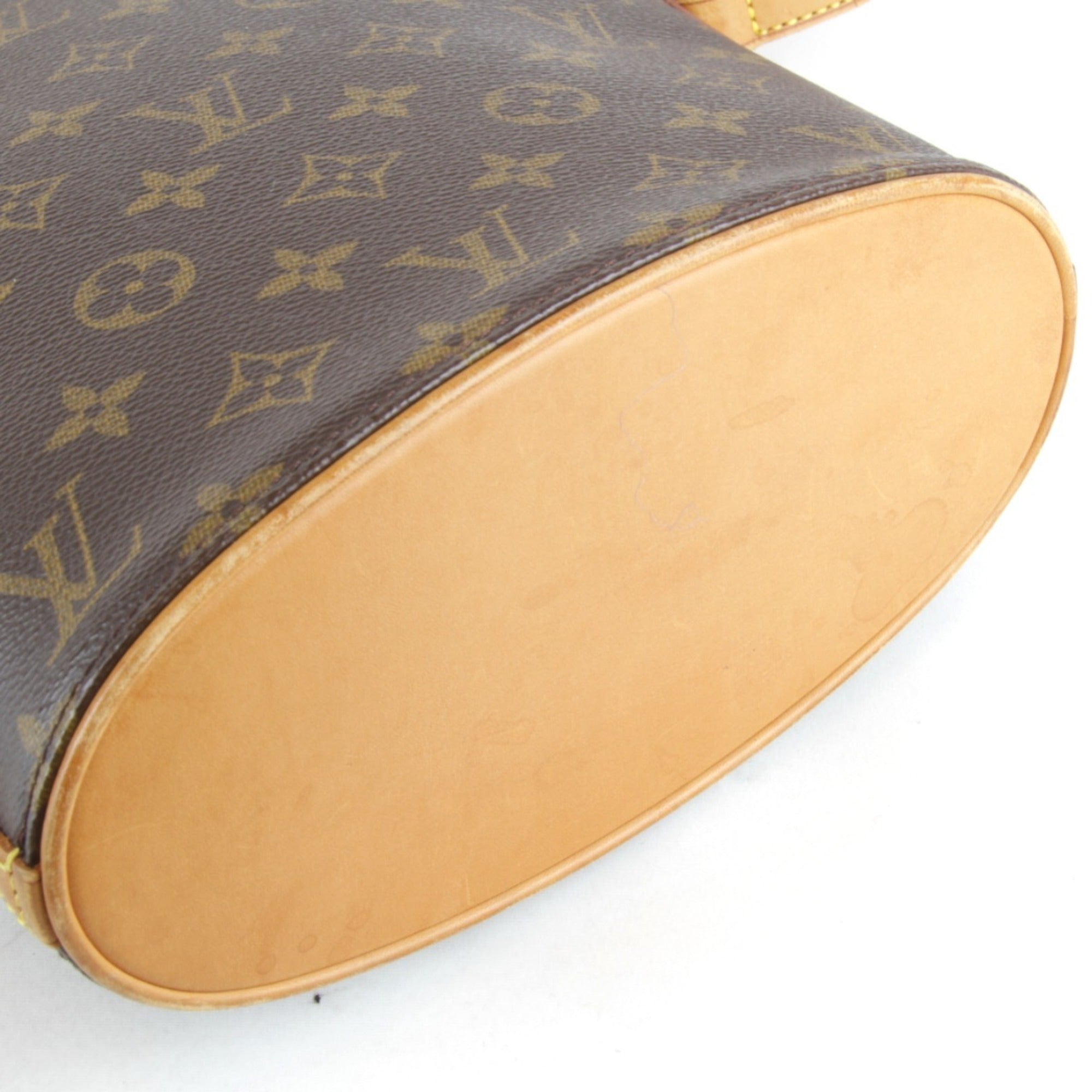 Louis Vuitton Brown Monogram Shoulder Bag (Pre-Owned)