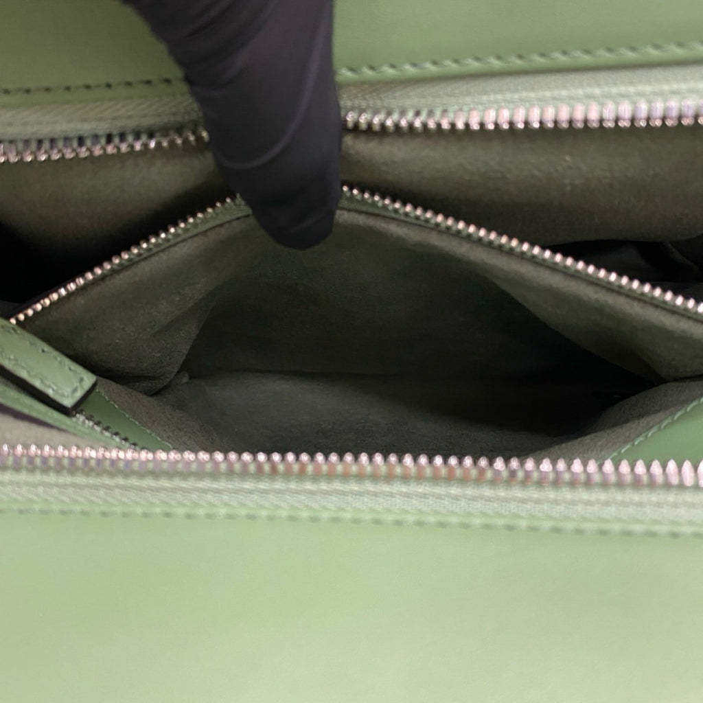 Gucci Green Leather Handbag Shoulder Bag (Pre-Owned)
