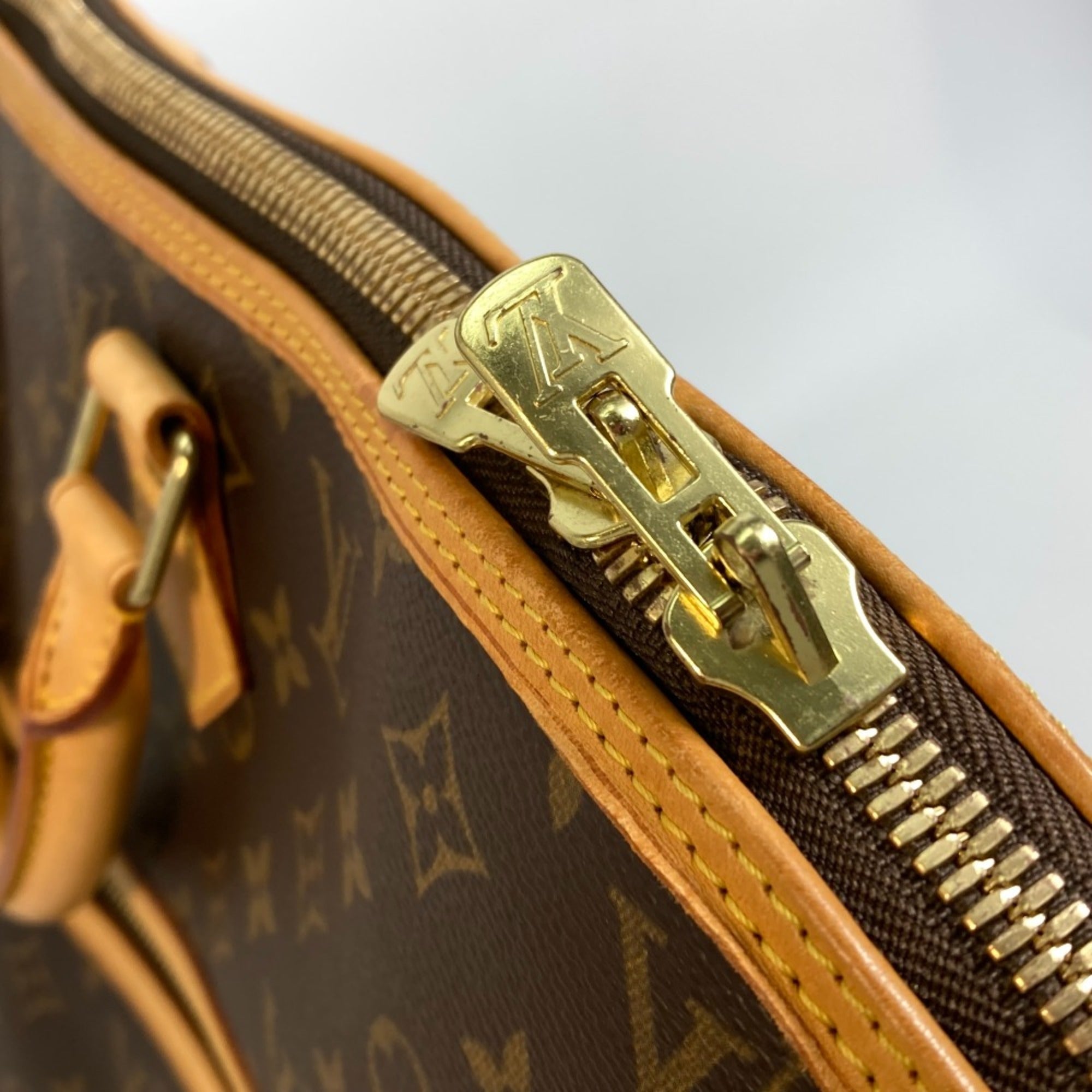 Louis Vuitton Brown Other Boston Bag (Pre-Owned)