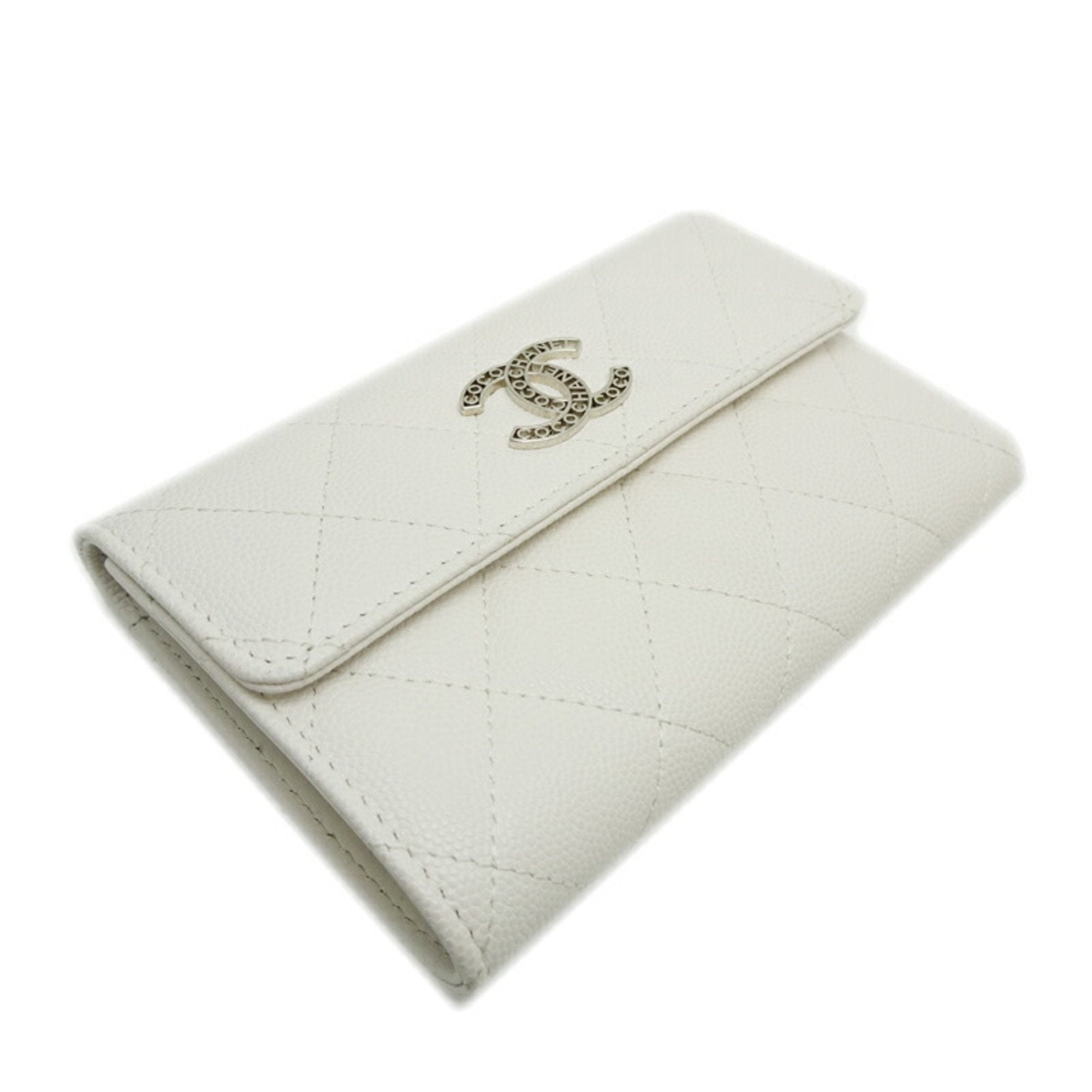 Chanel White Grained Calfskin Wallet (Tri-Fold) (Pre-Owned)
