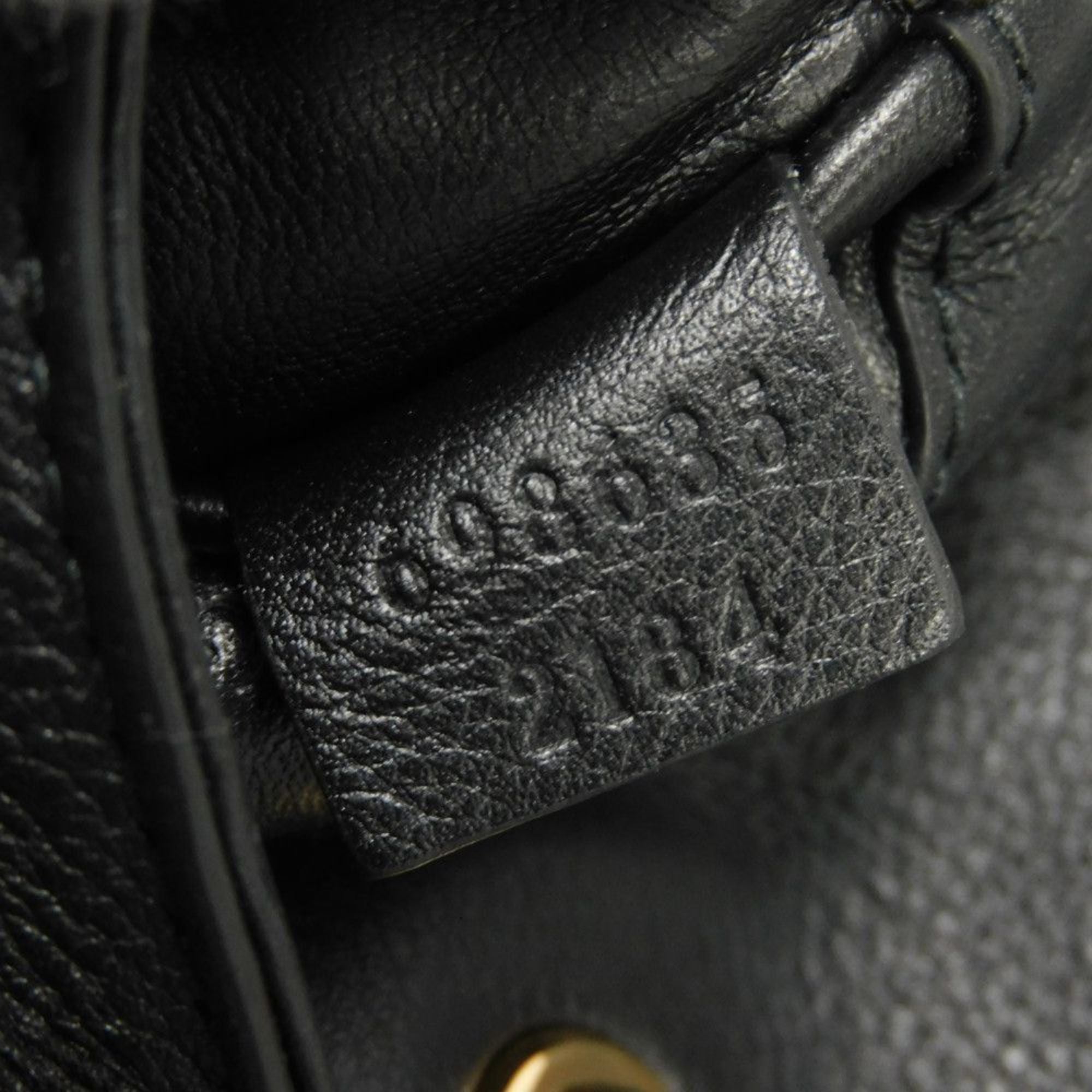 Gucci Black Leather Shoulder Bag (Pre-Owned)