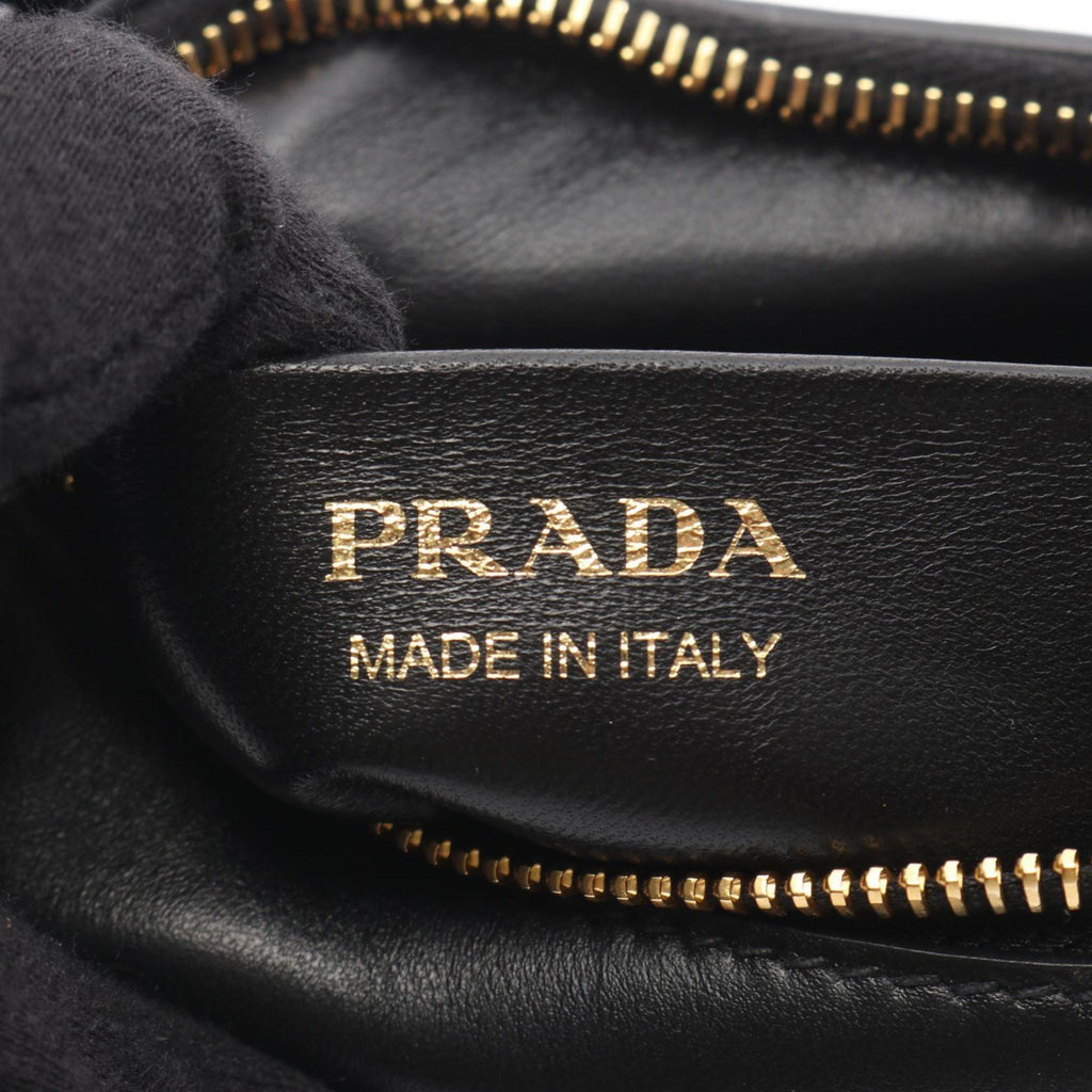 Prada Black Leather Handbag (Pre-Owned)