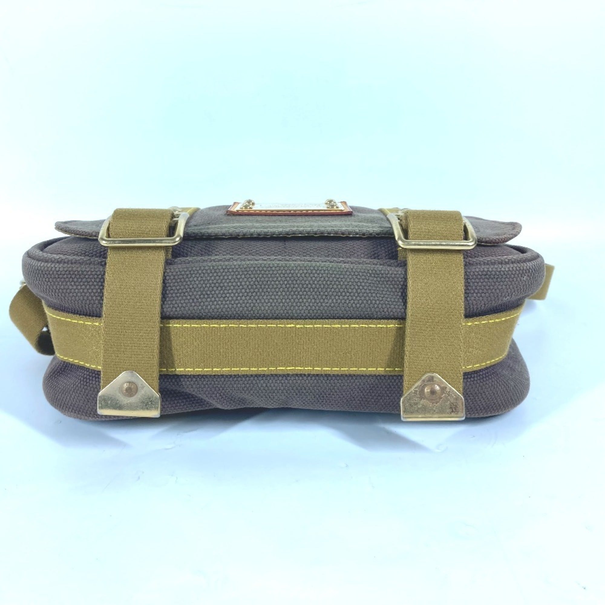 Louis Vuitton Brown Canvas Shoulder Bag (Pre-Owned)
