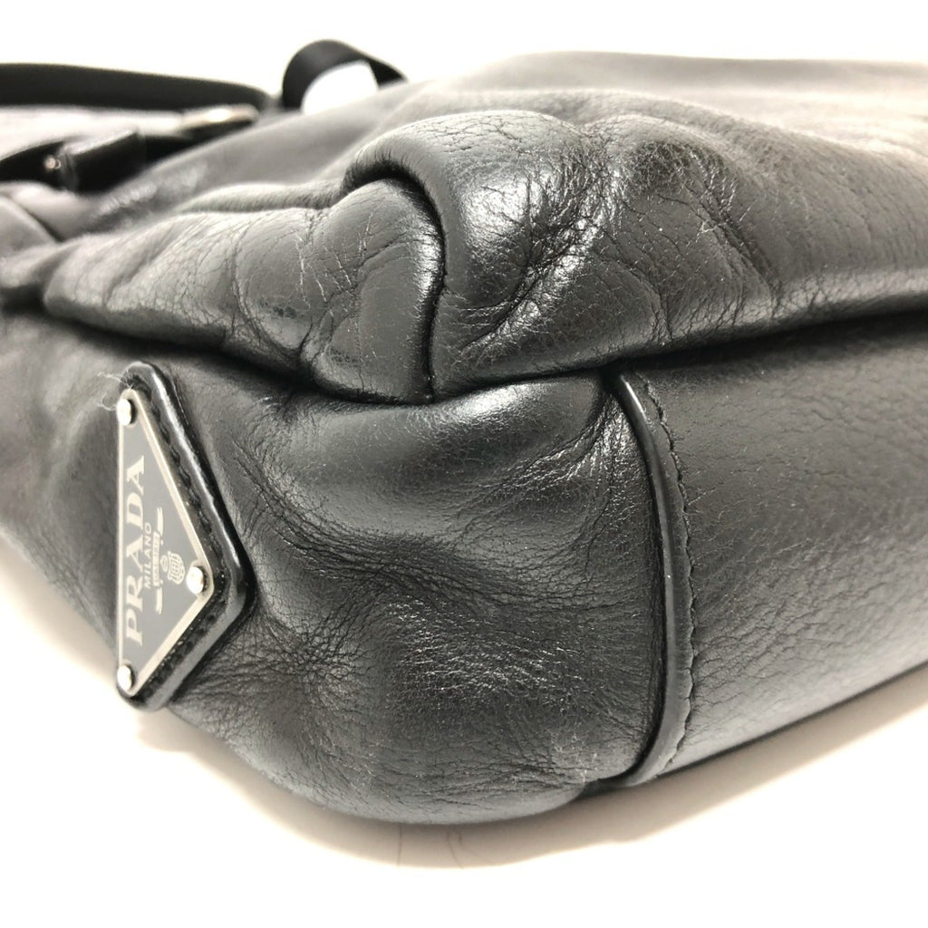 Prada Black Leather Shoulder Bag (Pre-Owned)