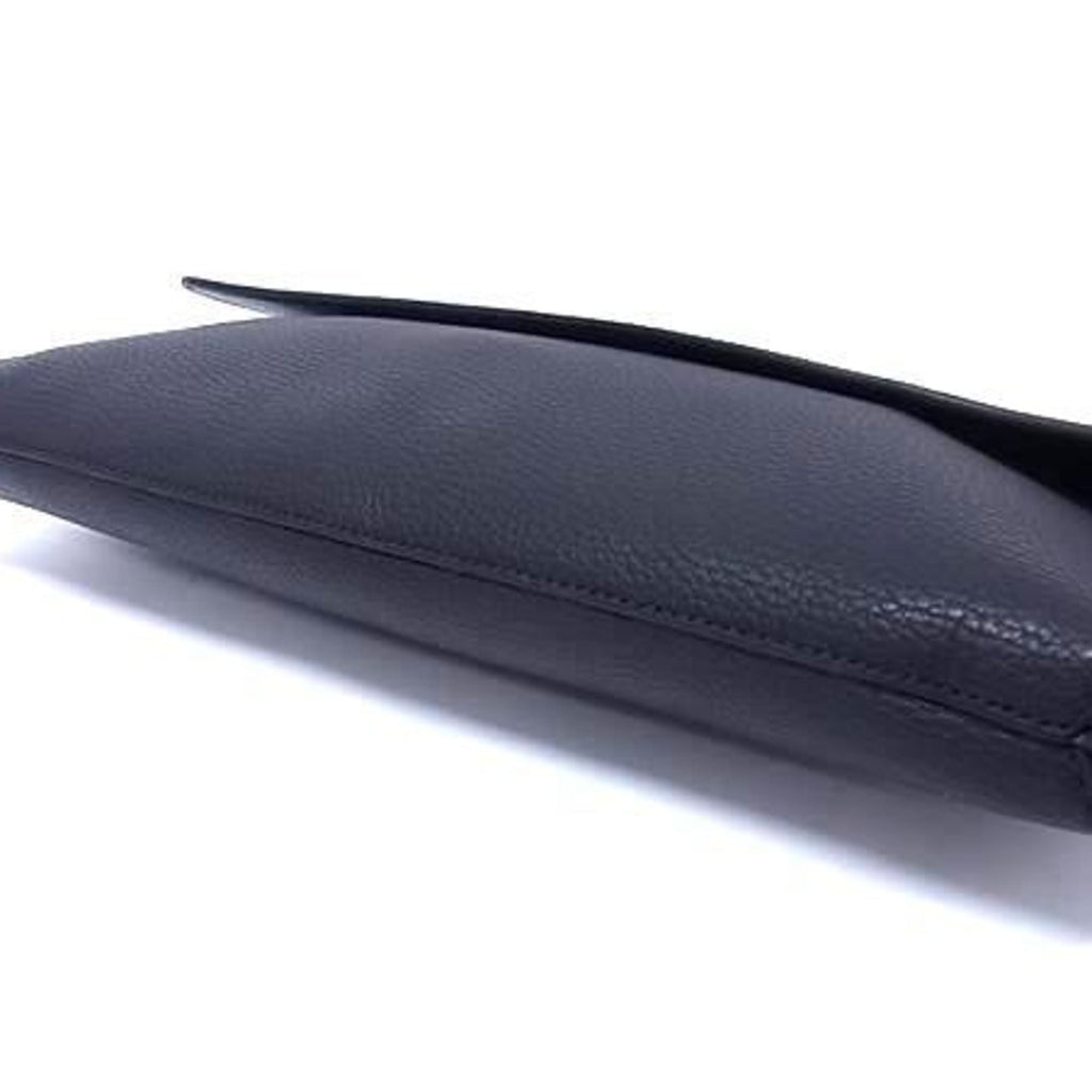 Gucci Black Leather Clutch Bag Handbag (Pre-Owned)