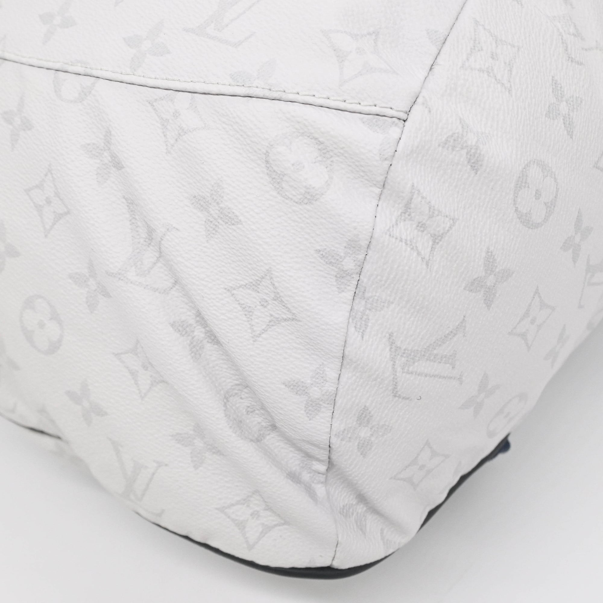 Louis Vuitton Navy White Canvas Backpack (Pre-Owned)