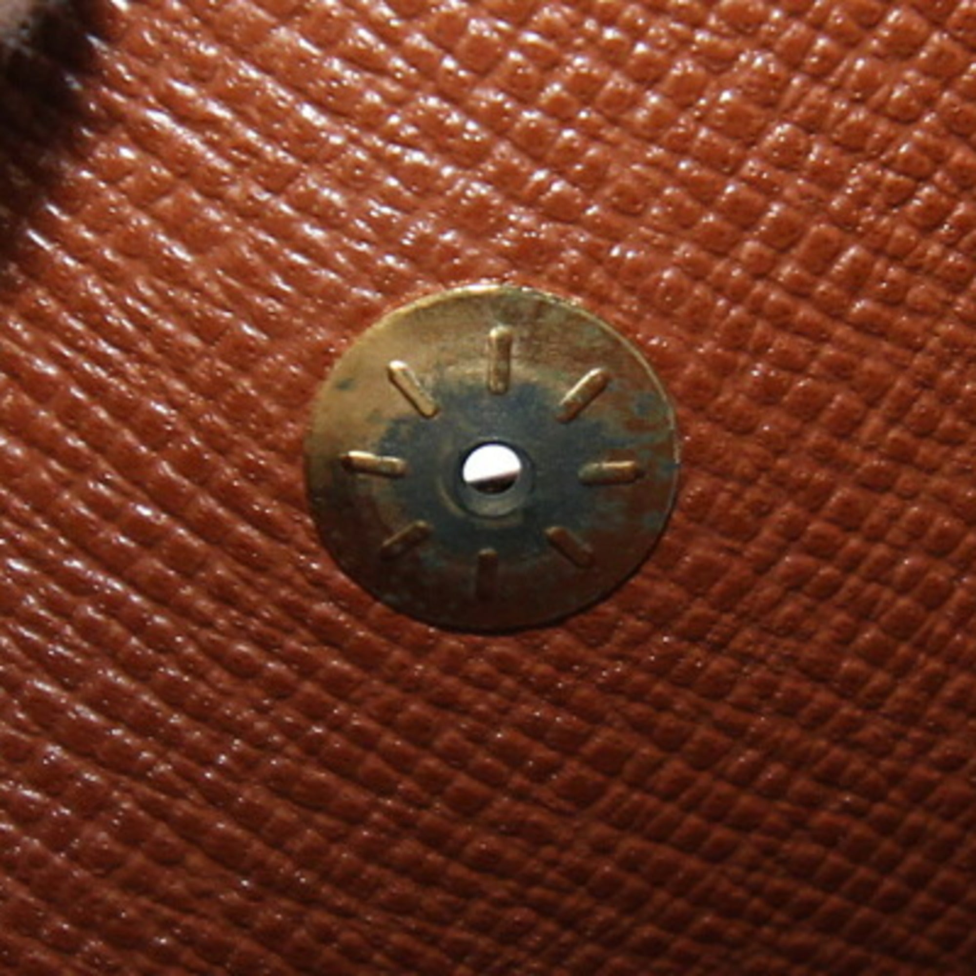 Louis Vuitton Monogram Monogram Wallet (Bi-Fold) (Pre-Owned)