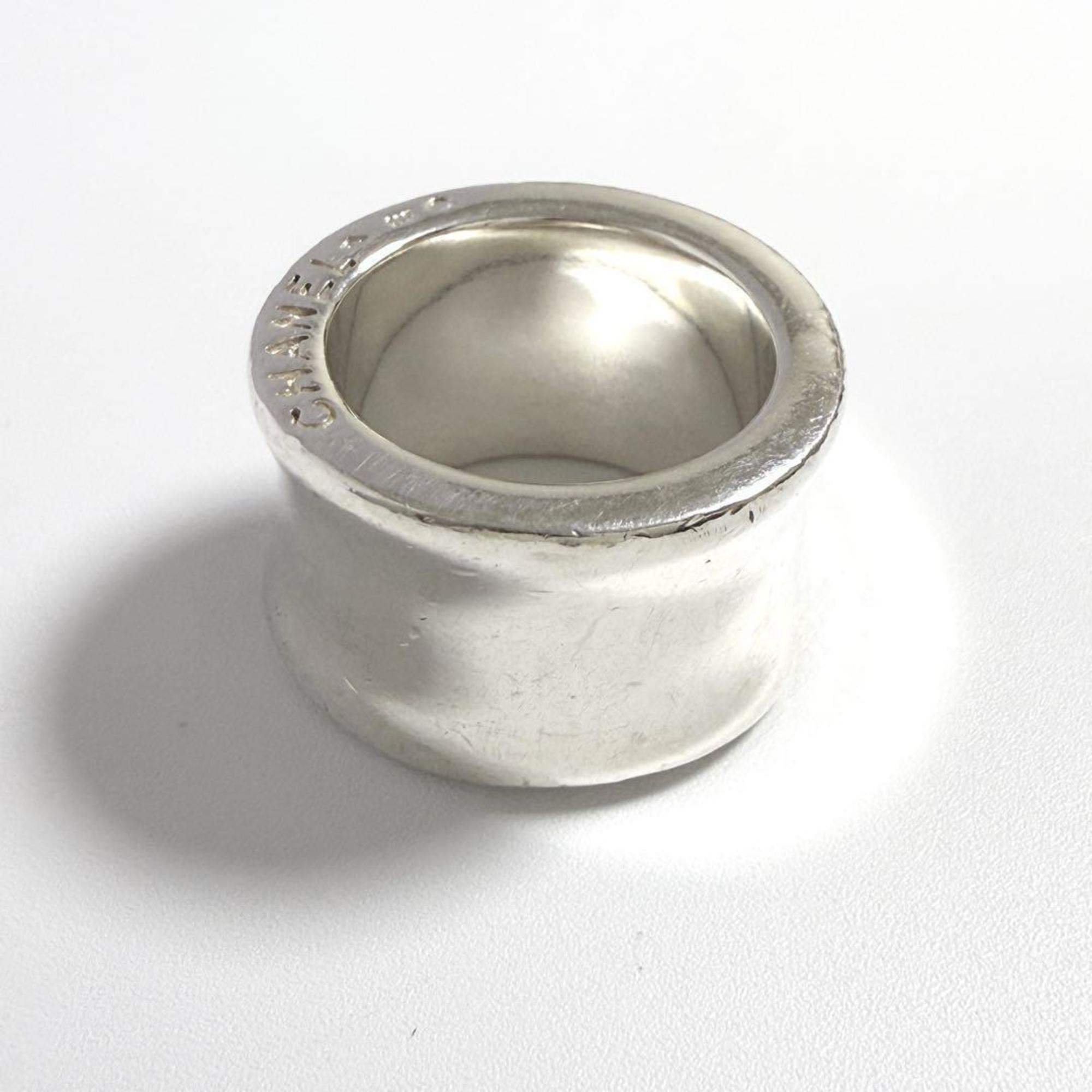 Chanel Silver Silver 925 Band Ring (Pre-Owned)