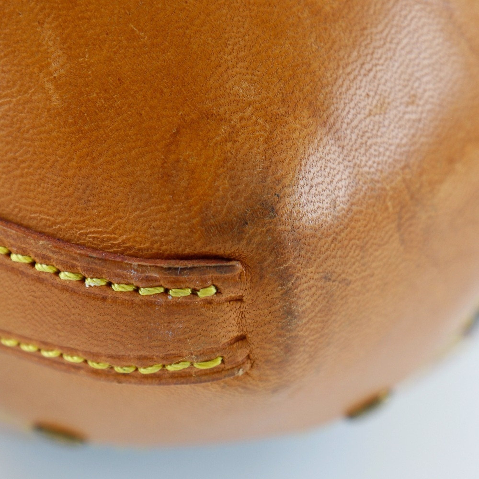 Louis Vuitton Brown Monogram Monogram Shoulder Bag (Pre-Owned)