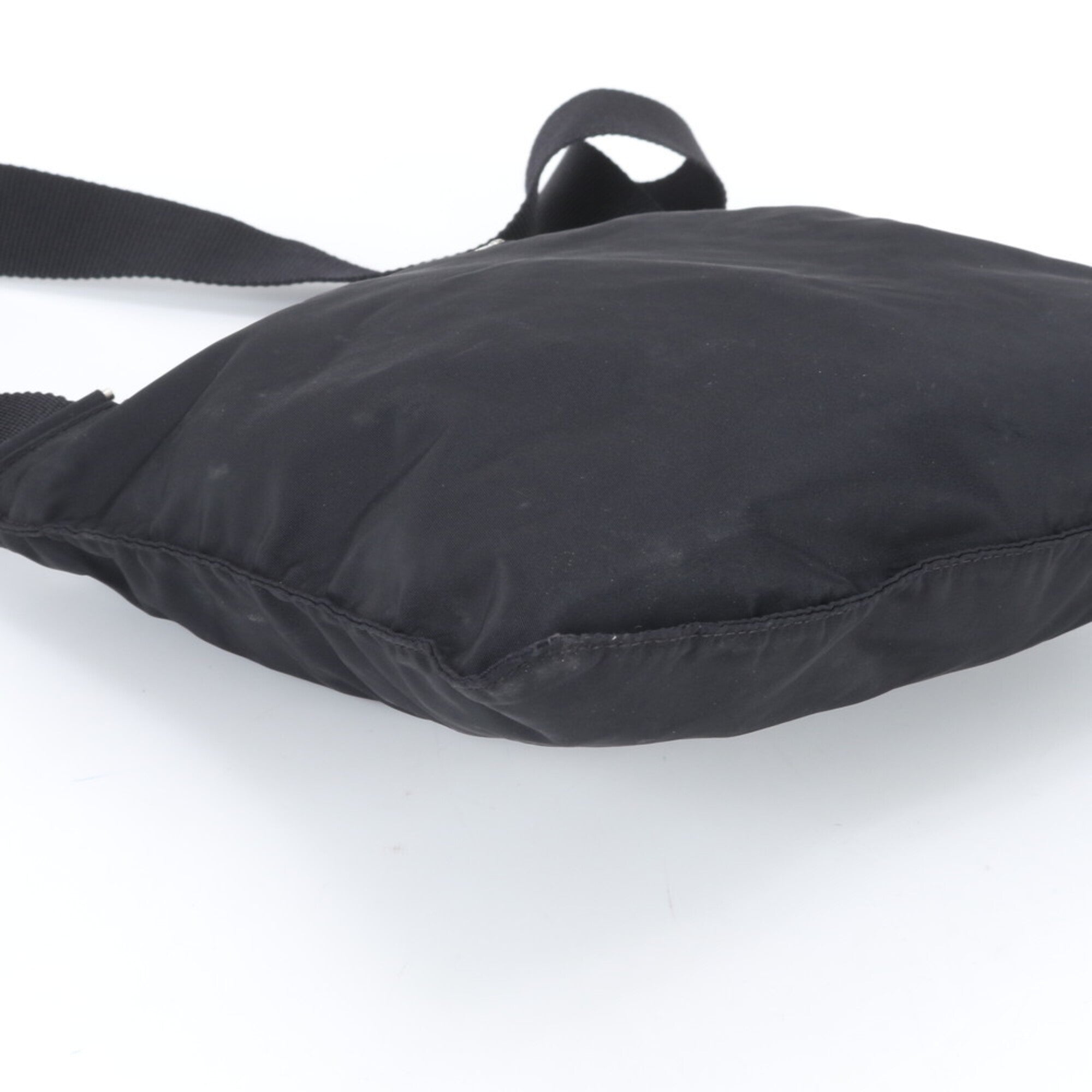 Prada Black Nylon Shoulder Bag (Pre-Owned)