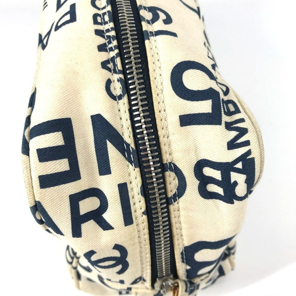 Chanel Navy White Canvas Clutch Bag (Pre-Owned)