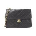Chanel Black Leather Shoulder Bag (Pre-Owned)