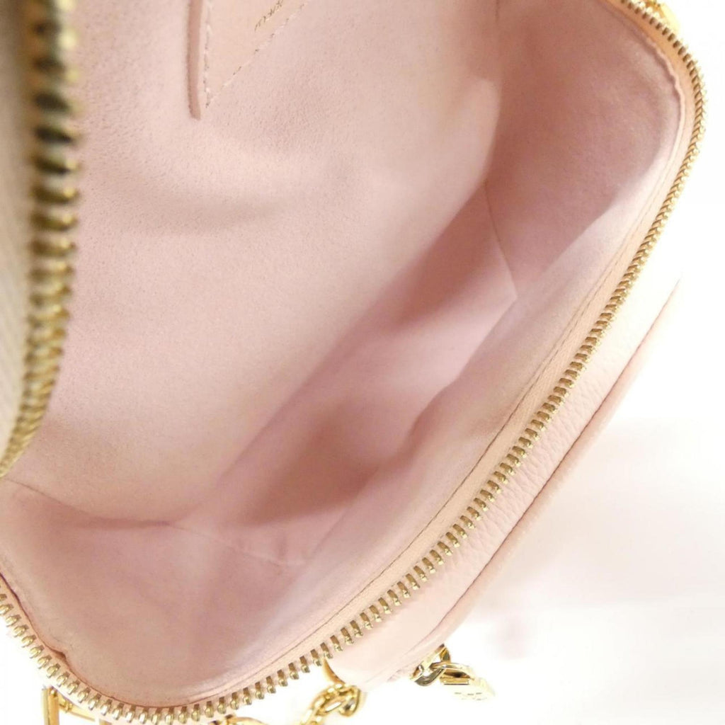Louis Vuitton Gold Leather Shoulder Bag (Pre-Owned)