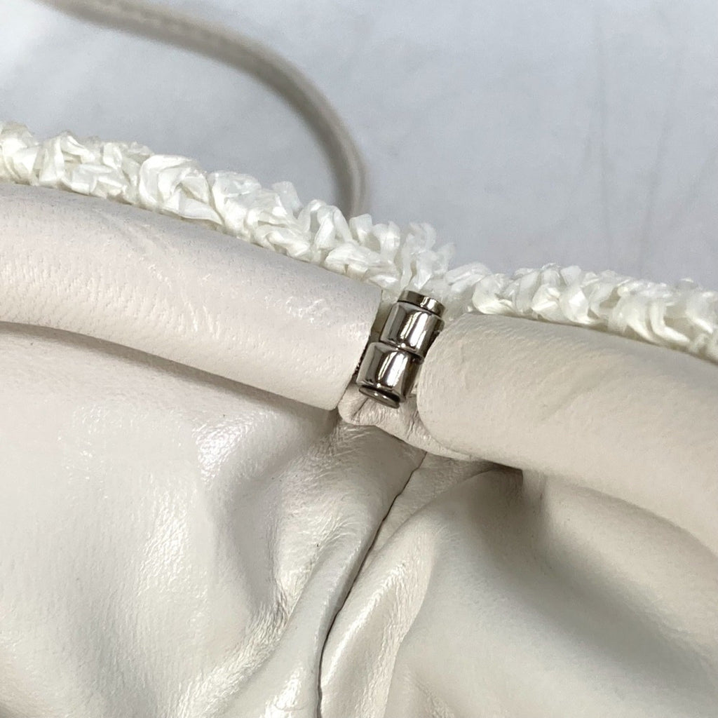 Bottega Veneta White Other Shoulder Bag (Pre-Owned)