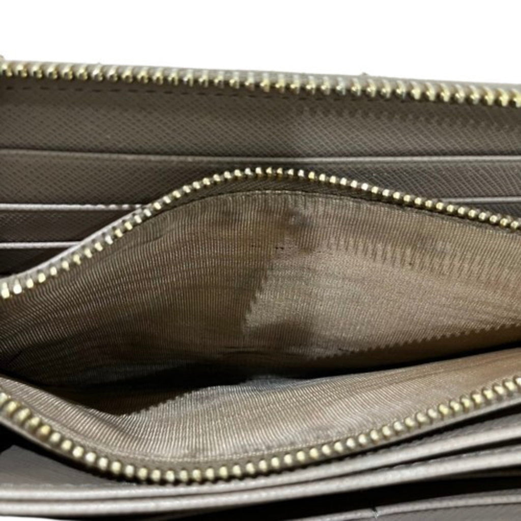 Prada Pink Beige Leather Long Wallet (Bi-Fold) (Pre-Owned)