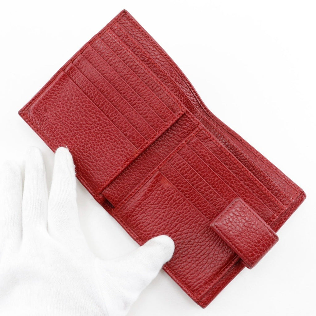 Gucci Red Color Leather Wallet (Bi-Fold) (Pre-Owned)
