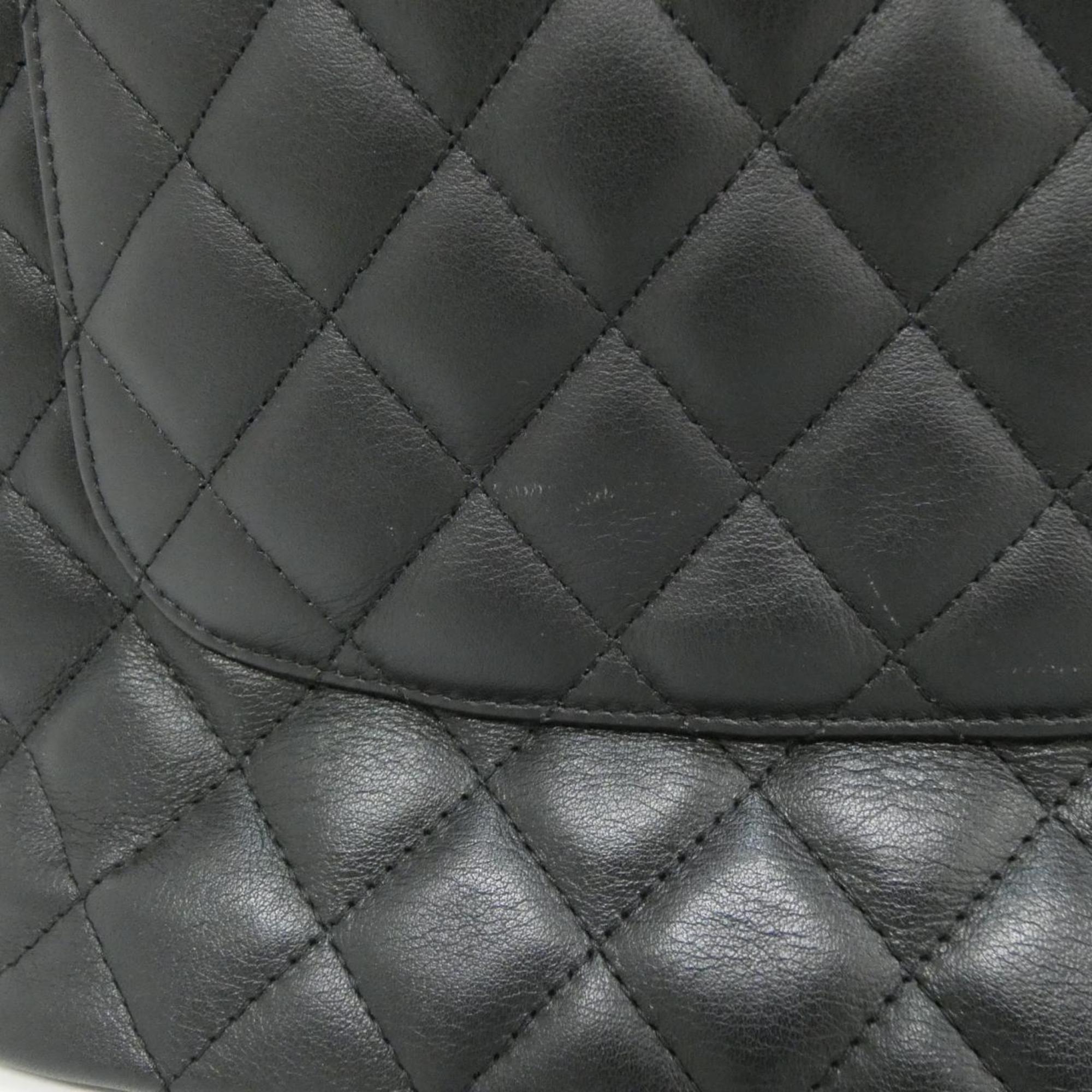 Chanel Black Leather Handbag (Pre-Owned)