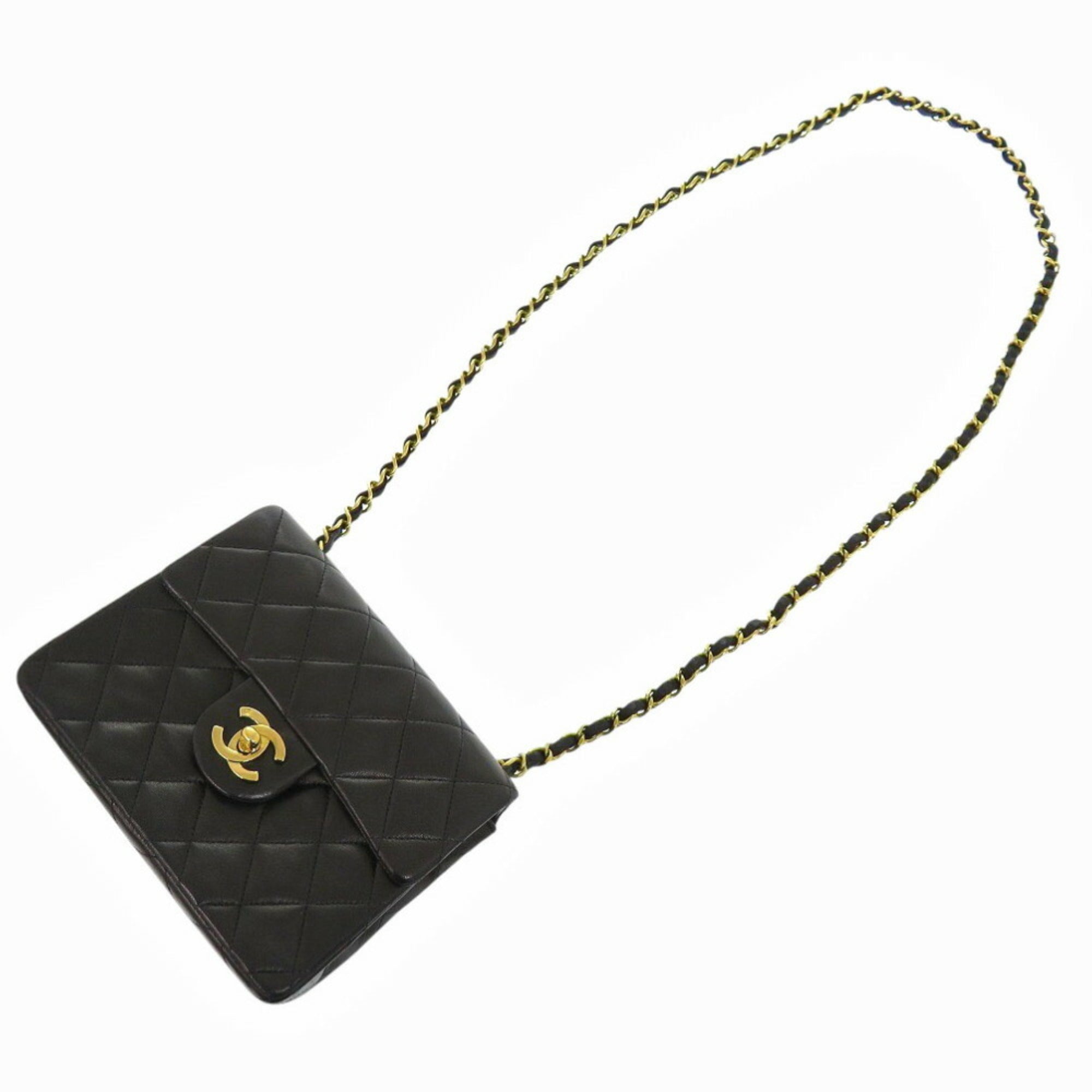Chanel Black Leather Shoulder Bag (Pre-Owned)