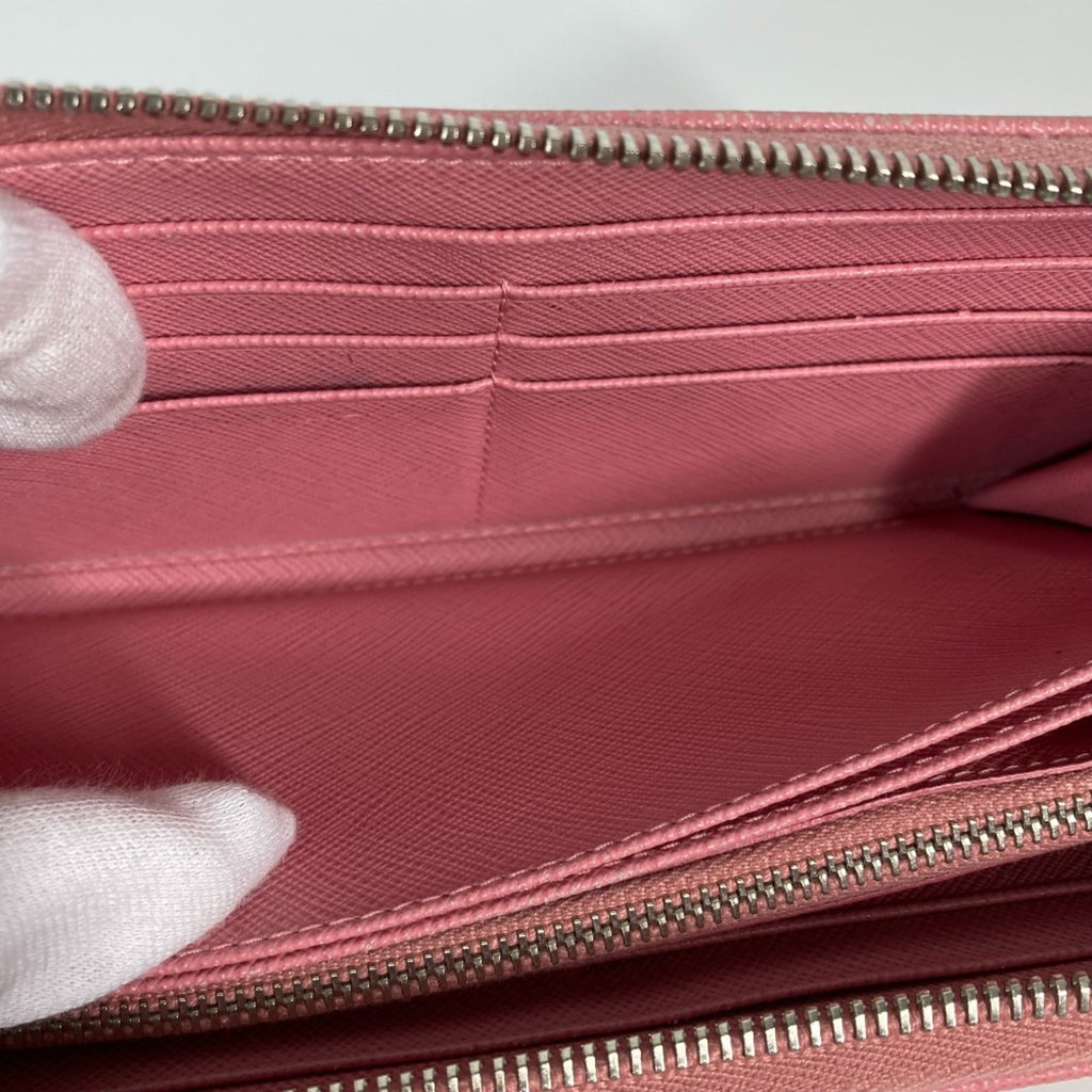 Prada Pink Other Long Wallet (Bi-Fold) (Pre-Owned)