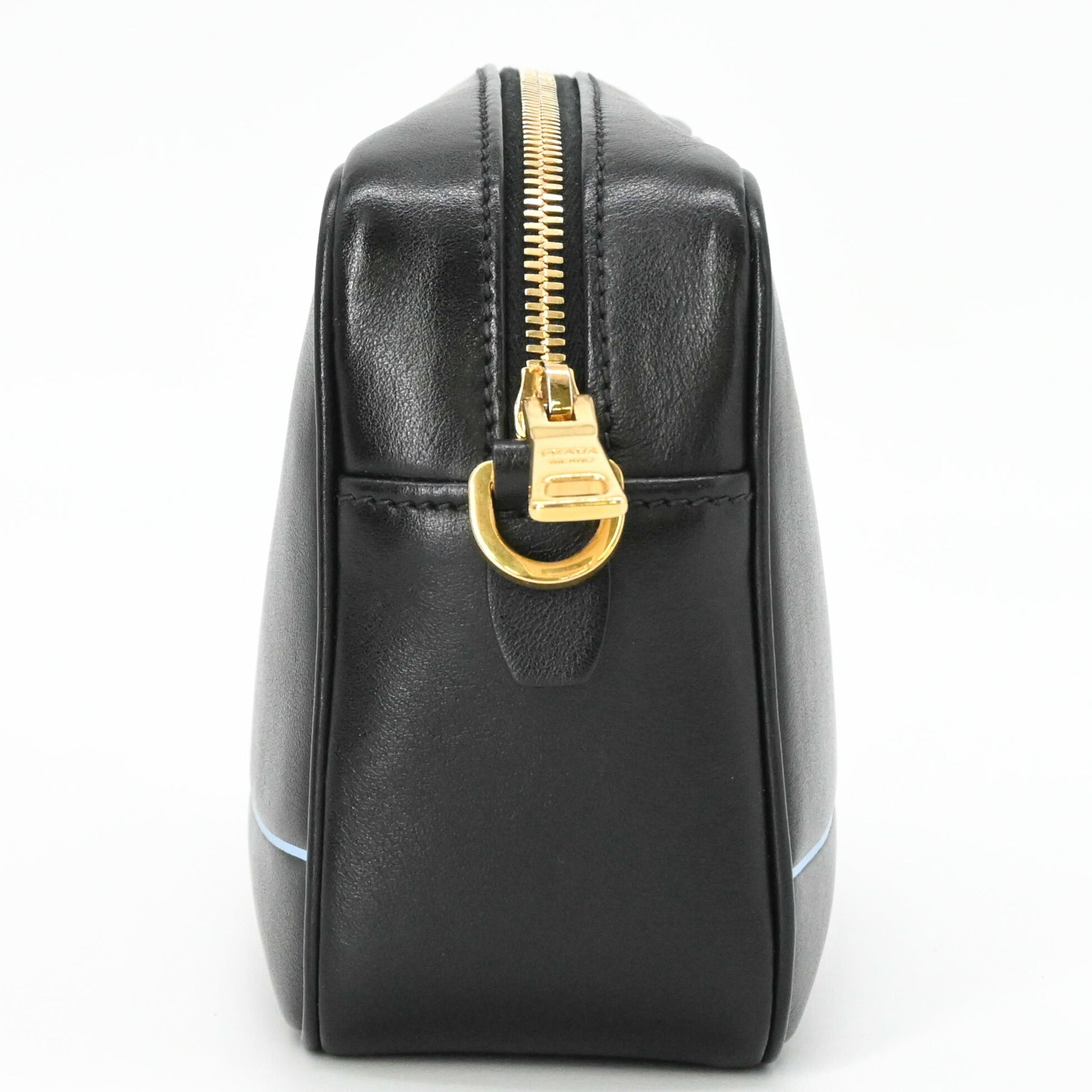 Prada Black Leather Shoulder Bag (Pre-Owned)