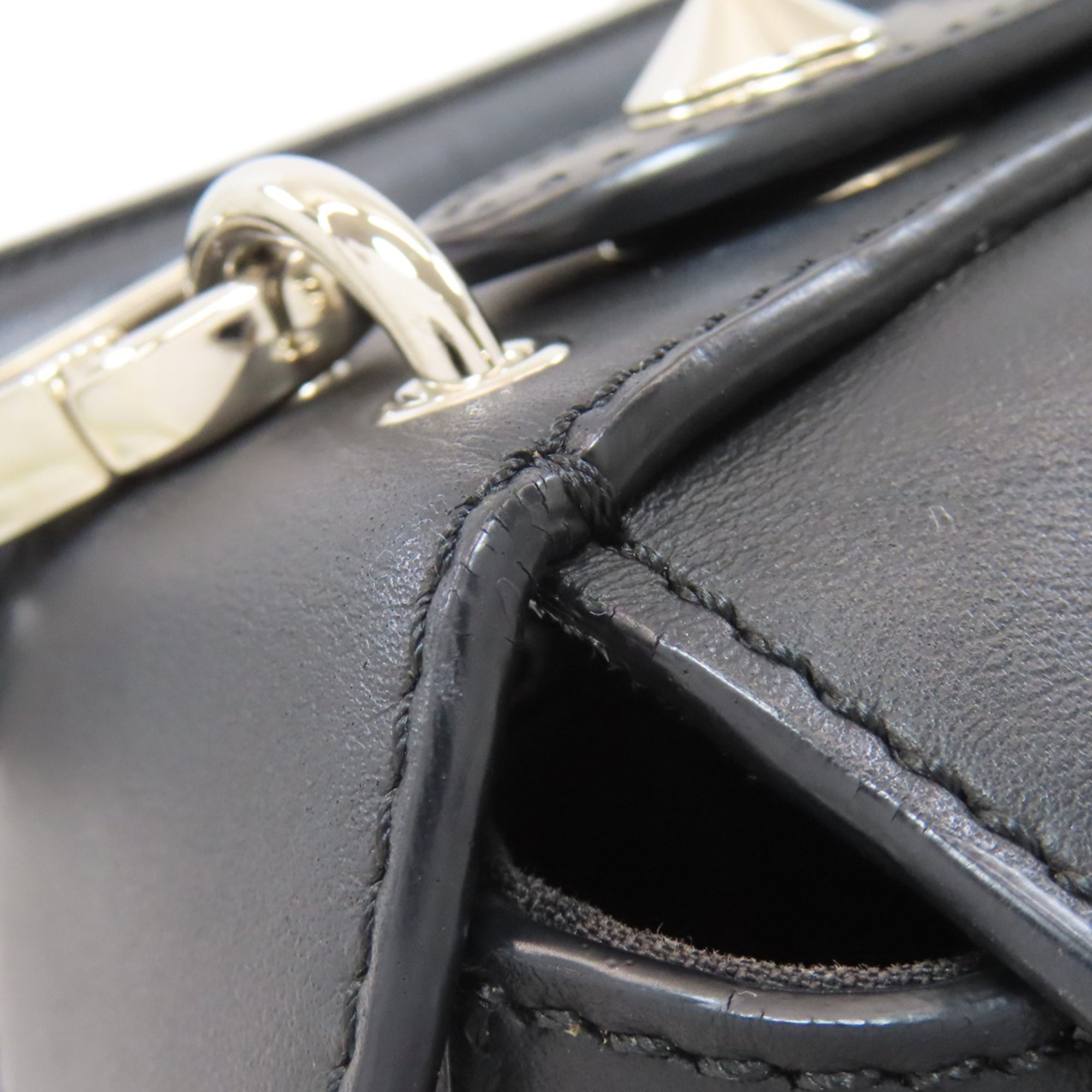 Fendi Black Leather Backpack (Pre-Owned)