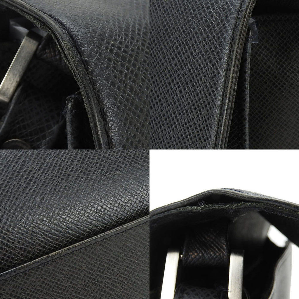 Louis Vuitton Taiga Ardoise Taiga Leather Shoulder Bag (Pre-Owned)
