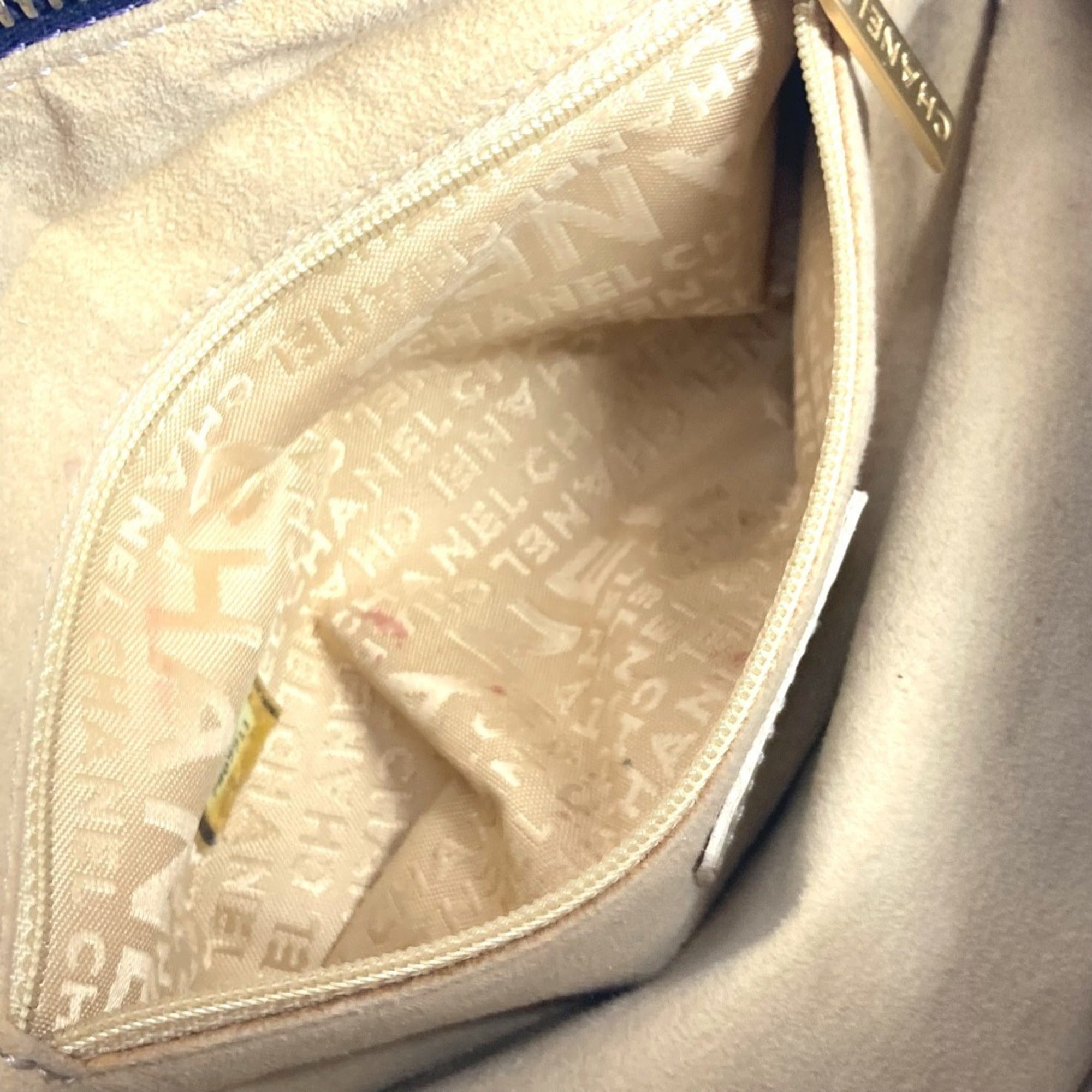 Chanel Purple Jersey Shoulder Bag (Pre-Owned)