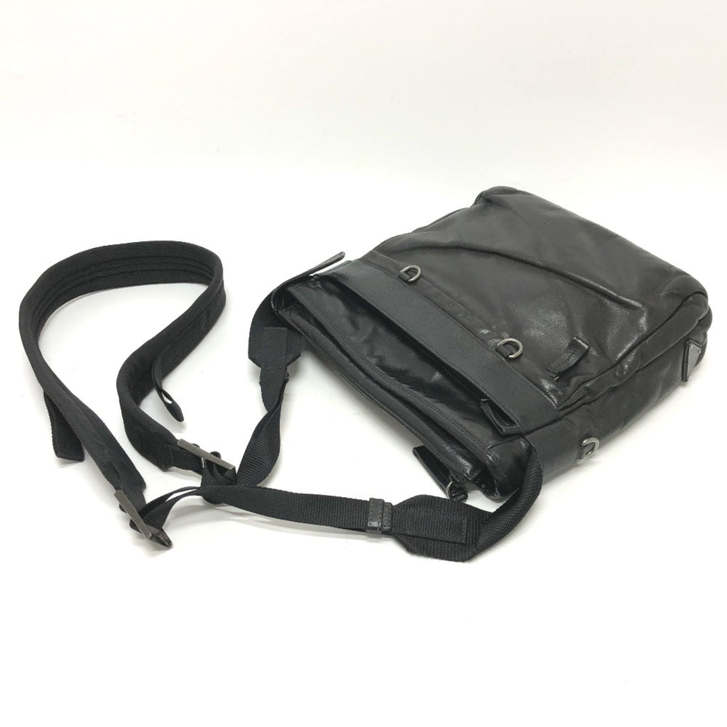 Prada Black Leather Shoulder Bag (Pre-Owned)