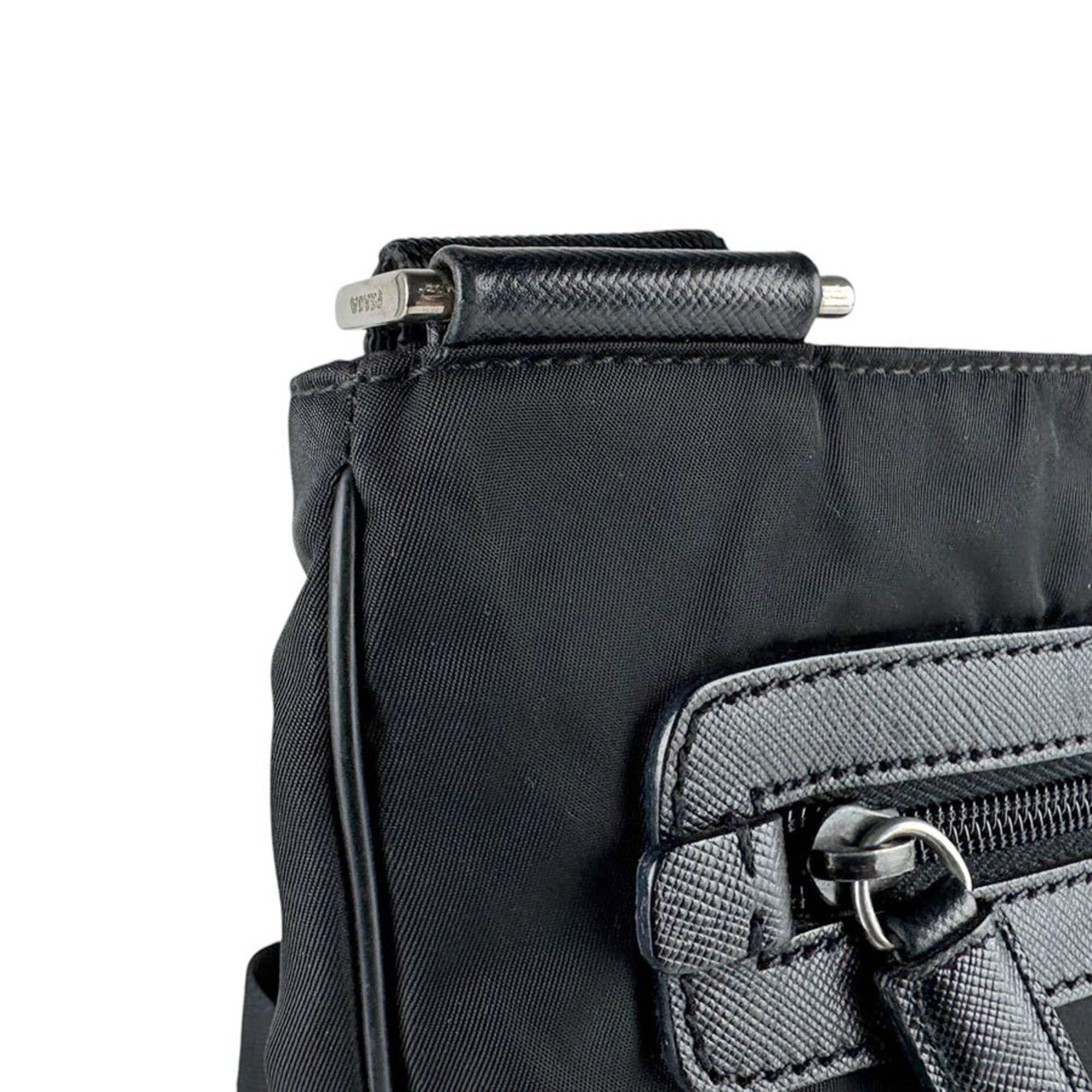 Prada Black Nylon Shoulder Bag (Pre-Owned)