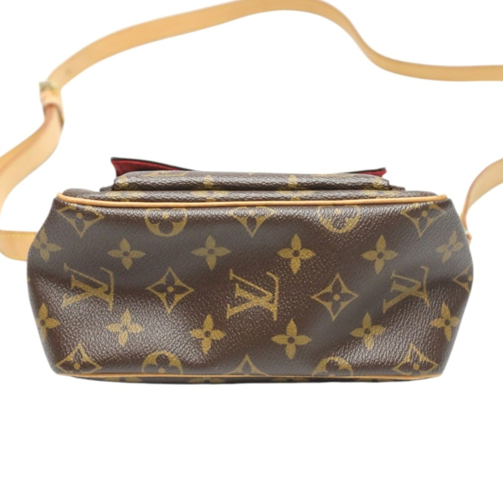 Louis Vuitton Brown Monogram Canvas Shoulder Bag (Pre-Owned)