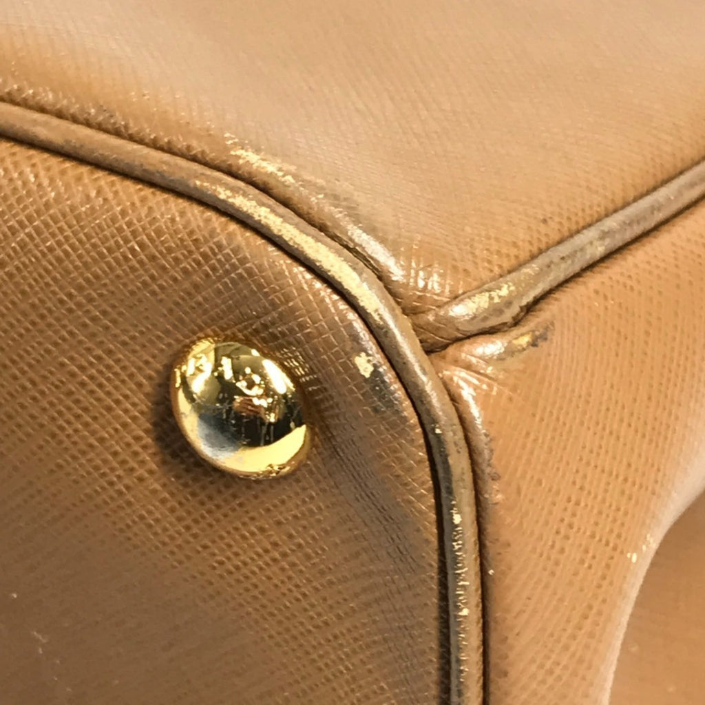 Prada Brown White Saffiano Handbag Tote Bag (Pre-Owned)