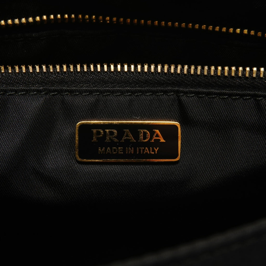 Prada Black Nylon Shoulder Bag (Pre-Owned)
