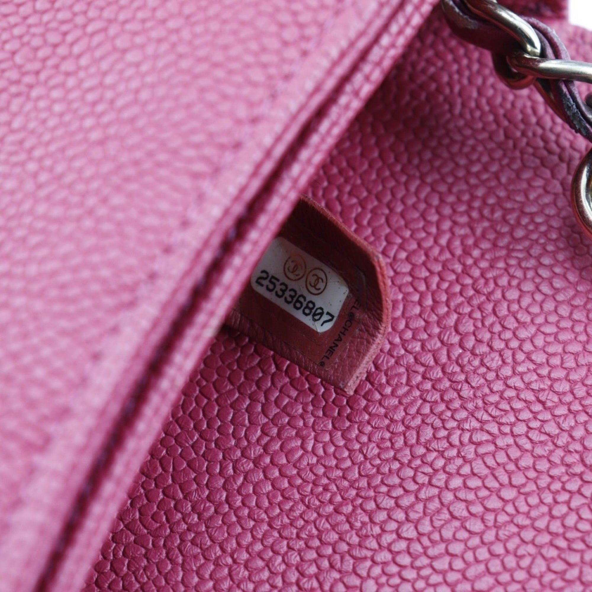 Chanel Pink Caviar Leather Handbag (Pre-Owned)
