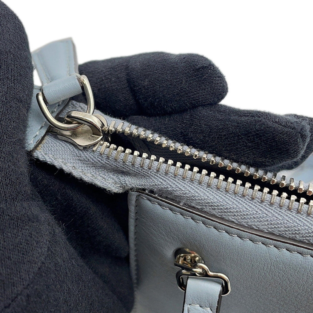 Fendi Gray Multi-Color Leather Clutch Bag Handbag Shoulder Bag (Pre-Owned)