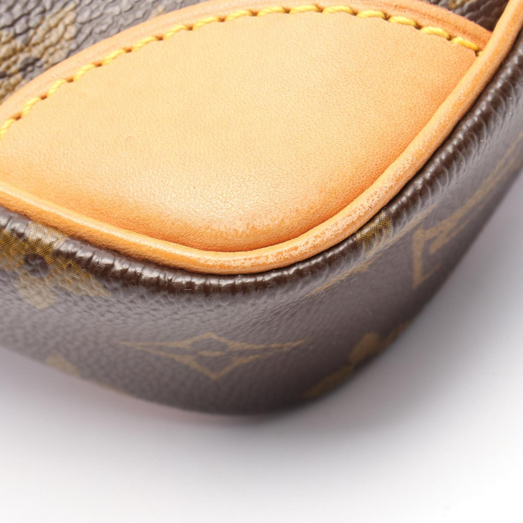 Louis Vuitton Brown Monogram Monogram Shoulder Bag (Pre-Owned)