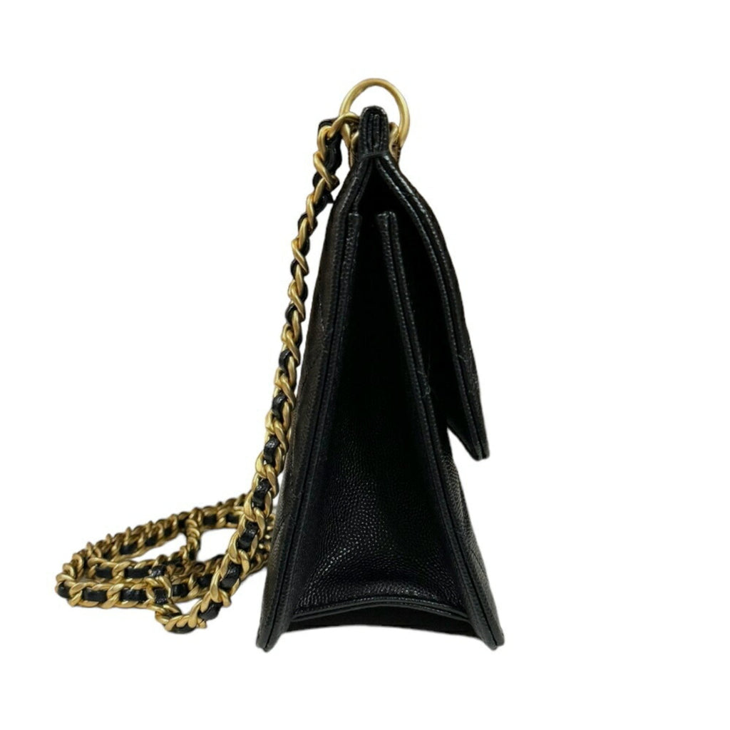 Chanel Black Caviar Leather Shoulder Bag (Pre-Owned)