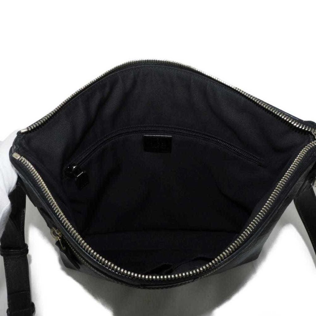 Gucci Diamante Black Leather Messenger Bag Shoulder Bag (Pre-Owned)
